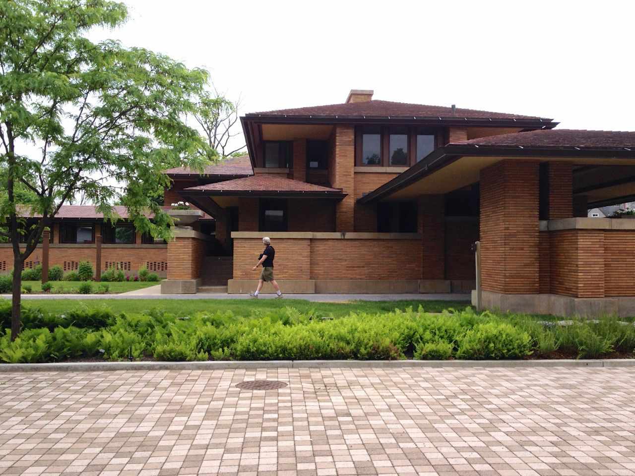Beautiful Kentucky home with quality roofing
